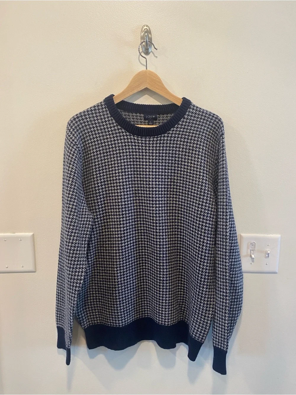 J. Crew crewneck houndstooth sweater men’s large pullover lambswool preppy